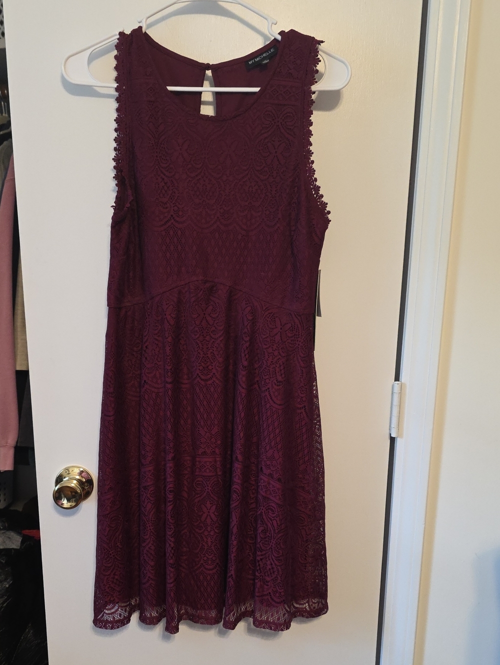 My Michelle Wine Lace Sleeveless Midi Dress